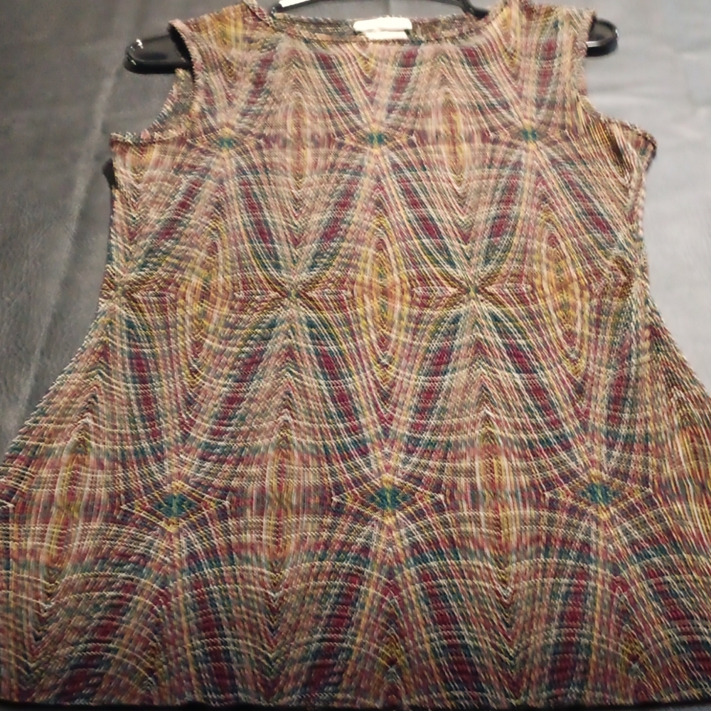 O2 COOL unique kaleidoscope fabric tank top